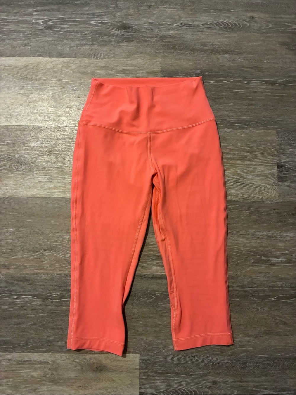 Lululemon Align Women’s Coral High- Rise Crop Leggings Size 6 18” inseam